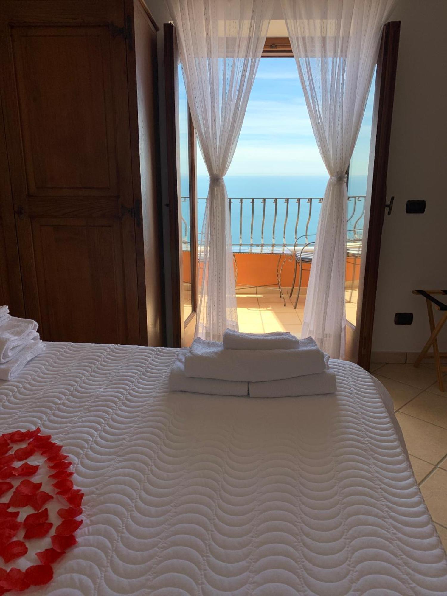 Anna Apartment Positano Eksteriør bilde