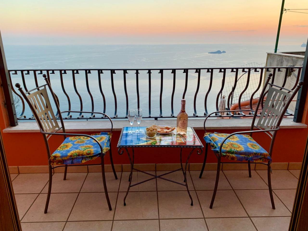 Anna Apartment Positano Eksteriør bilde