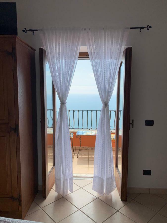 Anna Apartment Positano Eksteriør bilde